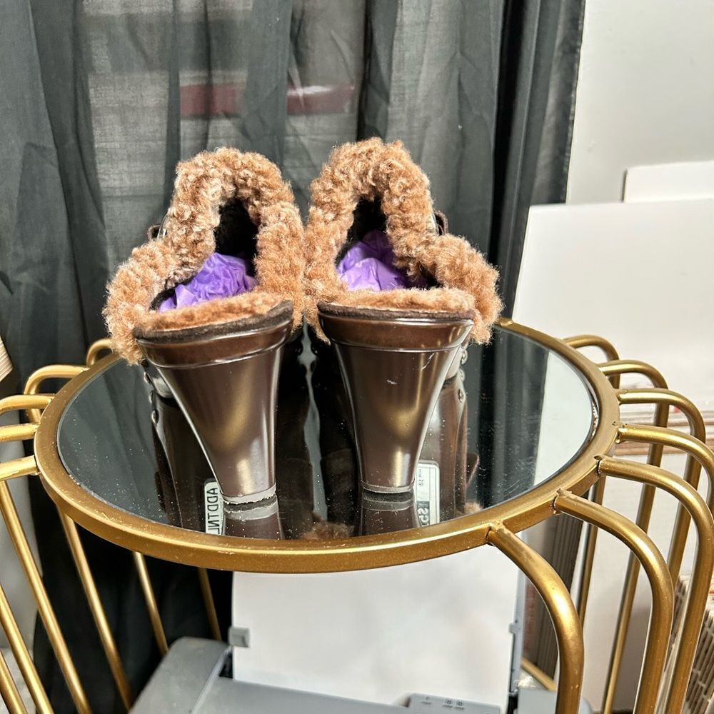 Stuart Weitzman Clogs  - Picture 3 of 4